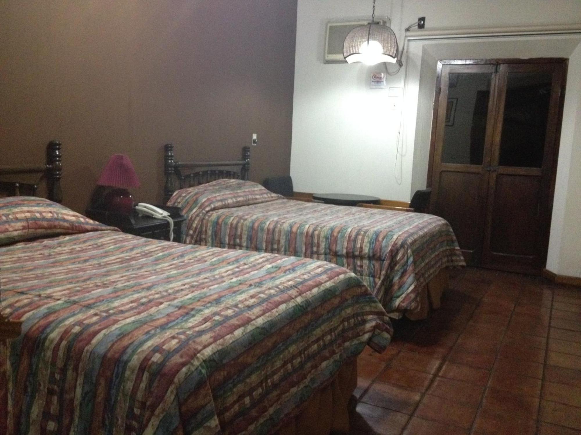 Hotel Posada De Don Jose Retalhuleu Room photo