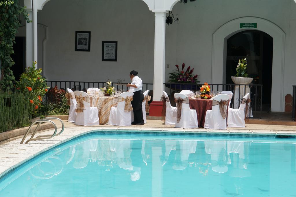 Hotel Posada De Don Jose Retalhuleu Exterior photo
